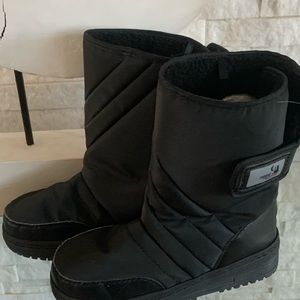 Kids snow boots